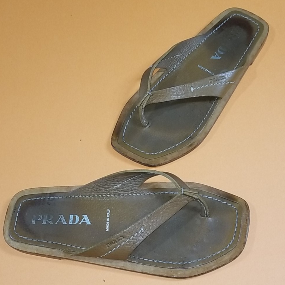 PRADA Leather Thong Sandal - Picture 4 of 12